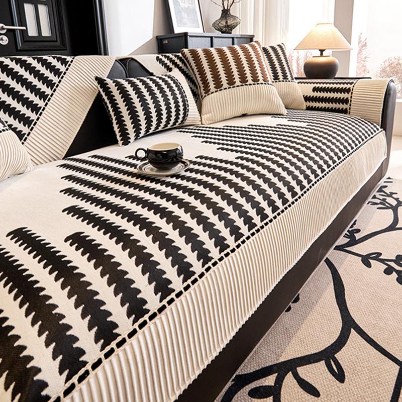 

2025 New Chenille Sofa Cover For Living Room Home Non-Slip Sofa Cushion Towel Non-Slip L Shape seasons Universal Couch Slipcover 70x70cm 1pcs чёрный