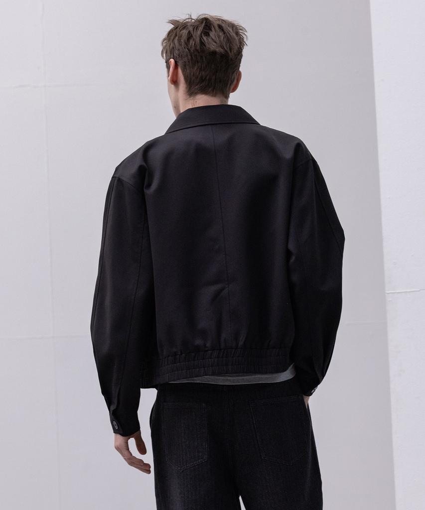 Decoroso Curved Raglan Blouson Jacket [Black]