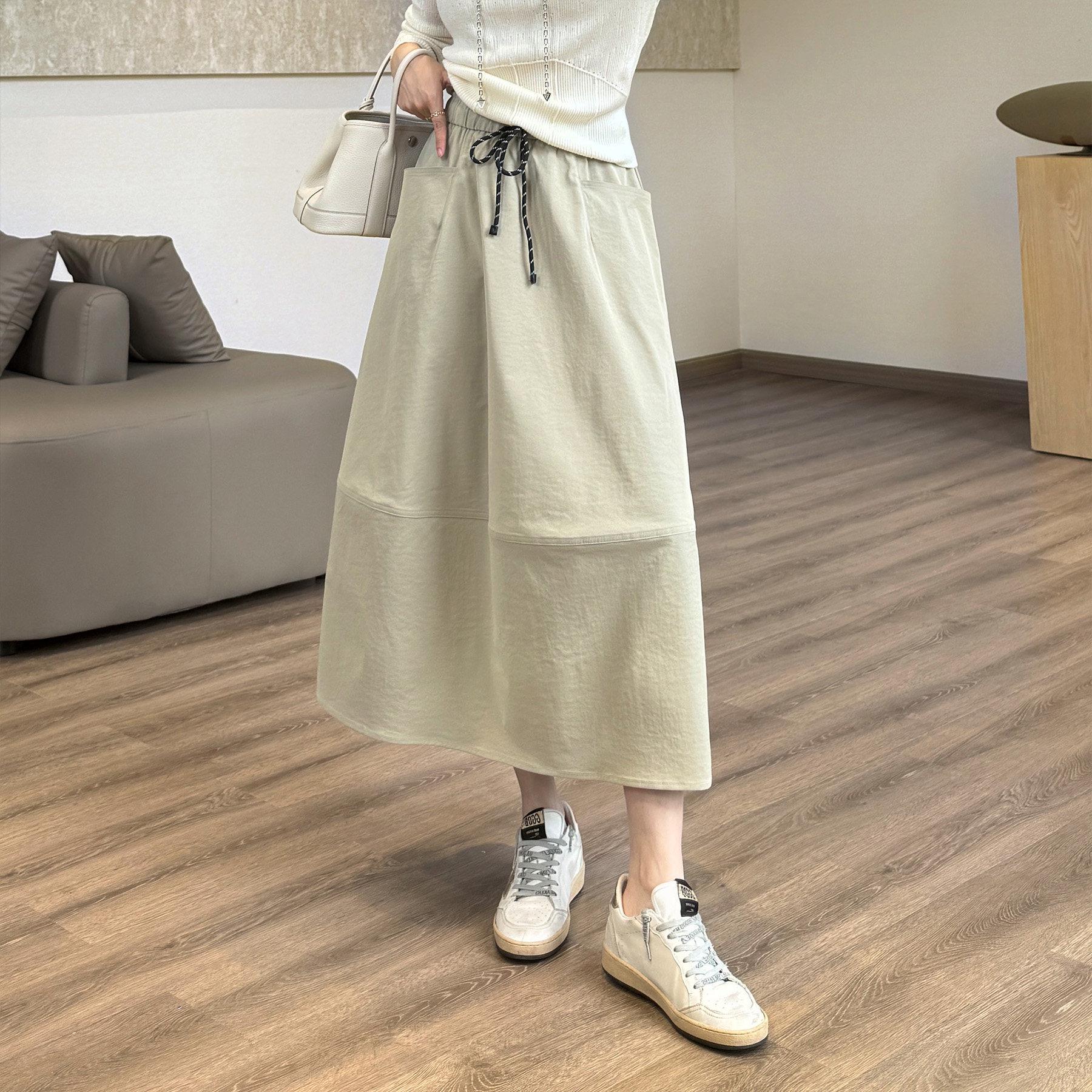 

Zeda Jiayi Miu Anti-Wrinkle Lantern Midi Skirt with Large Pockets - Lightweight, Flattering, Casual Mountain Style Small