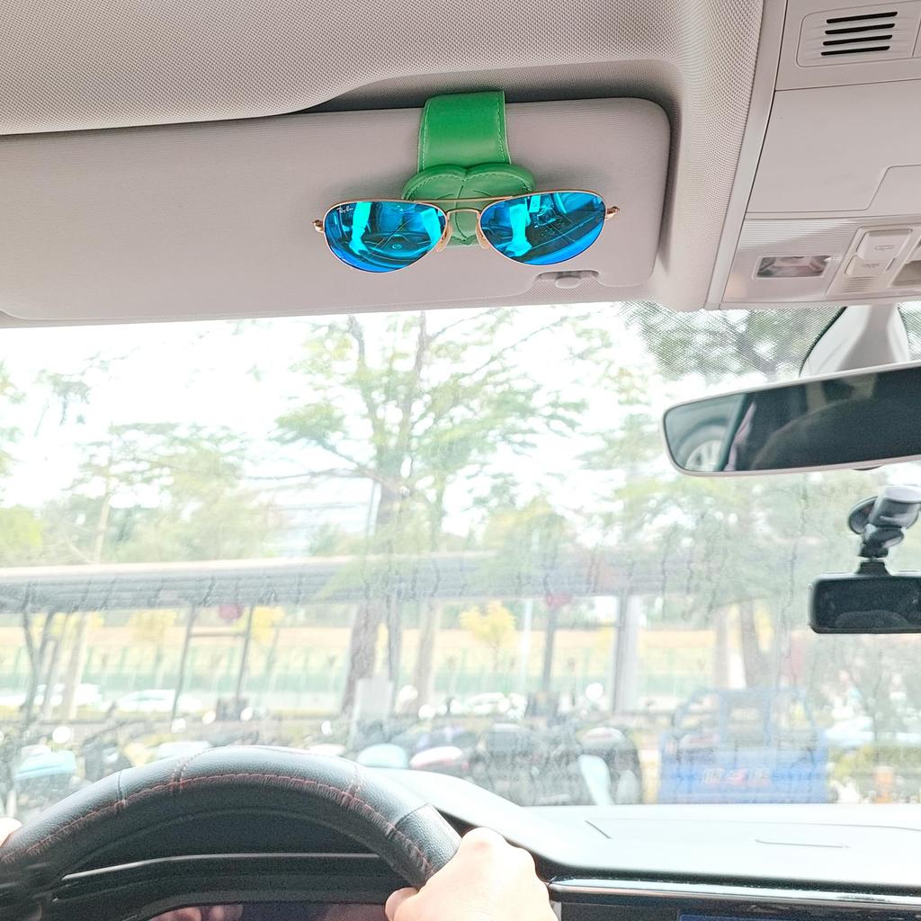 Cute Sunglasses Holder Car Eyeglass Holder Magnetic Leather Sunglasses Clip Ticket Card Clip Car Storage Easy Installation (D)