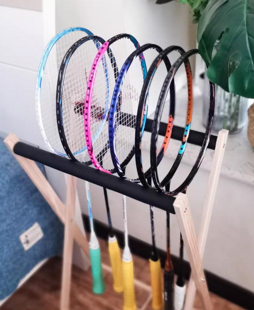 Wall-Mounted Racket Display: Badminton and Tennis Storage Hook