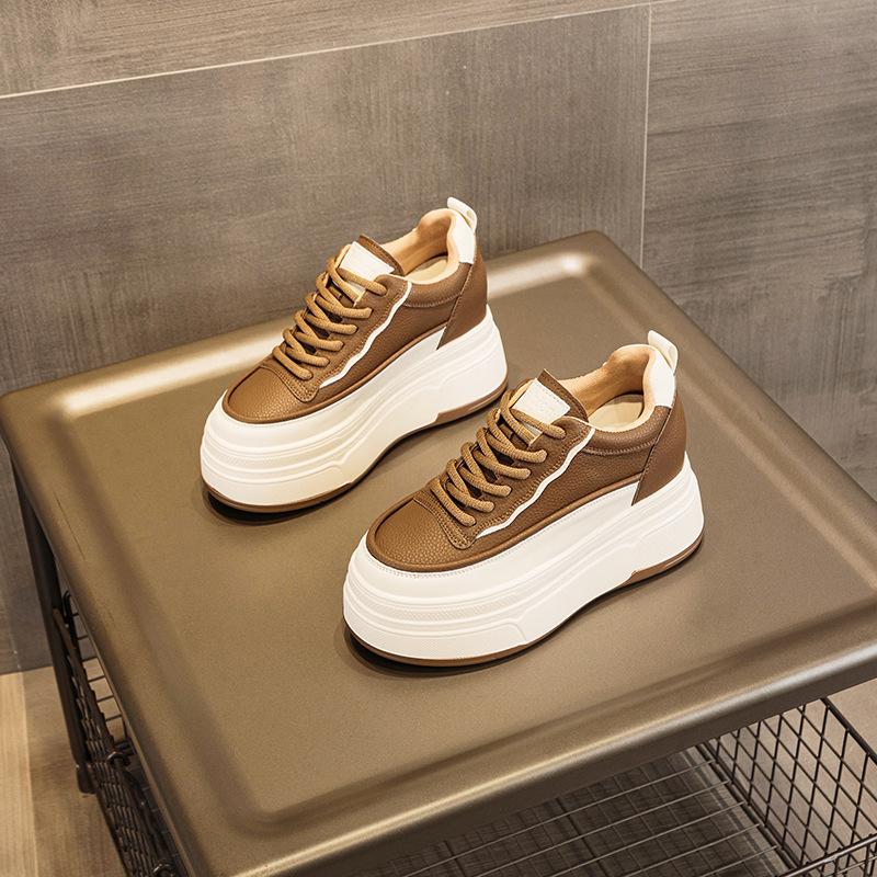 Spring, Autumn and Winter Women's Shoes New Slope Heel Muffin Thick Sole Inner Height Increase Casual Shoes Small White Shoes Short Boots Velvet