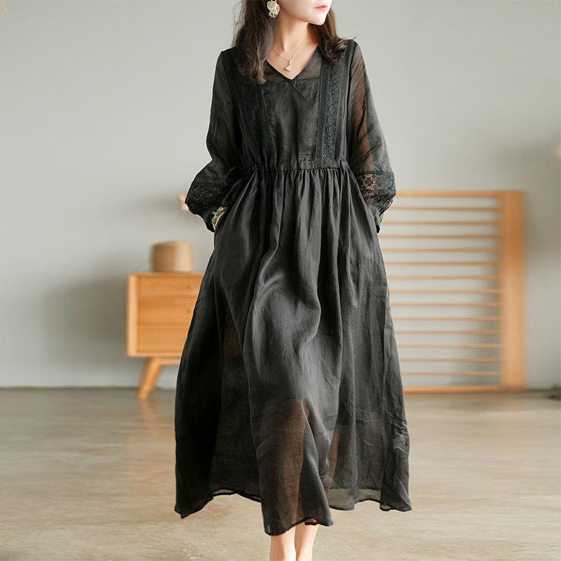 

A Long V-neck Lace-up Dress M