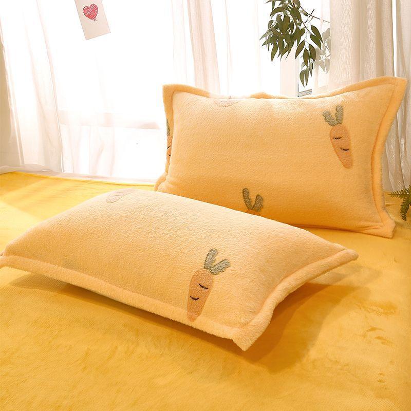 Flower Flannel Pillowcase Winter Warm Flannel Comfortable Pillow Cover Cartoon Printed Coral Fleece Velvet Pillowcase