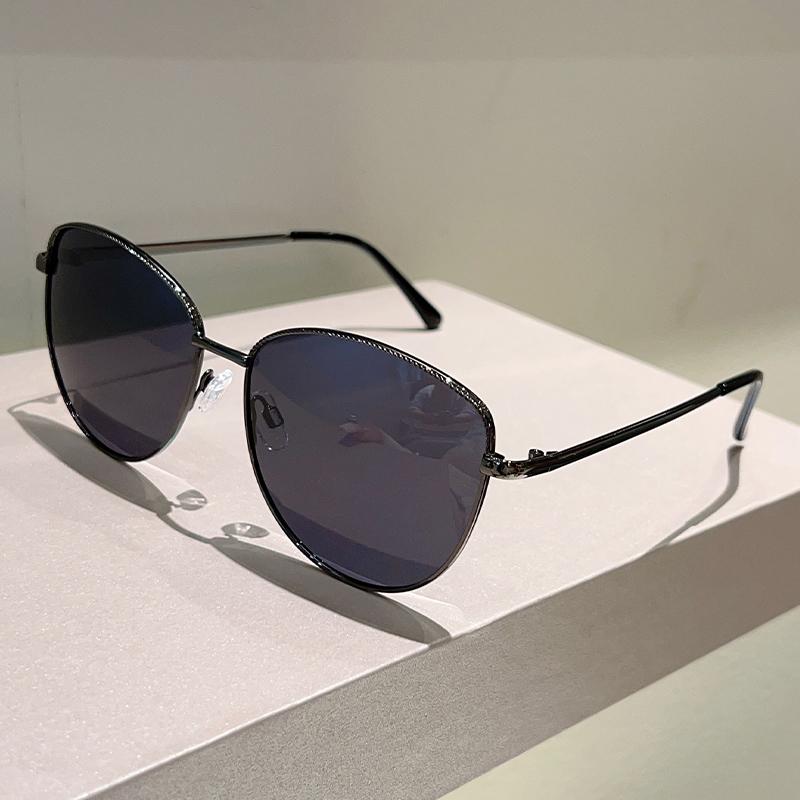 

Винтажные солнцезащитные очки оверсайз женские Новые «кошачий глаз» градиентный декор оттенки Модный брендовый дизайн Уличные повседневные солнцезащитные очки as picture shows