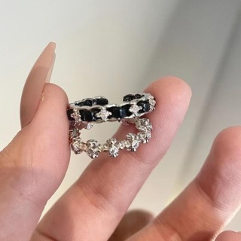 

2-piece/set Light Luxury Retro Pleated Geometric Opening Ring, Women s Simple and Fashionable Multifunctional Index Ring resizable