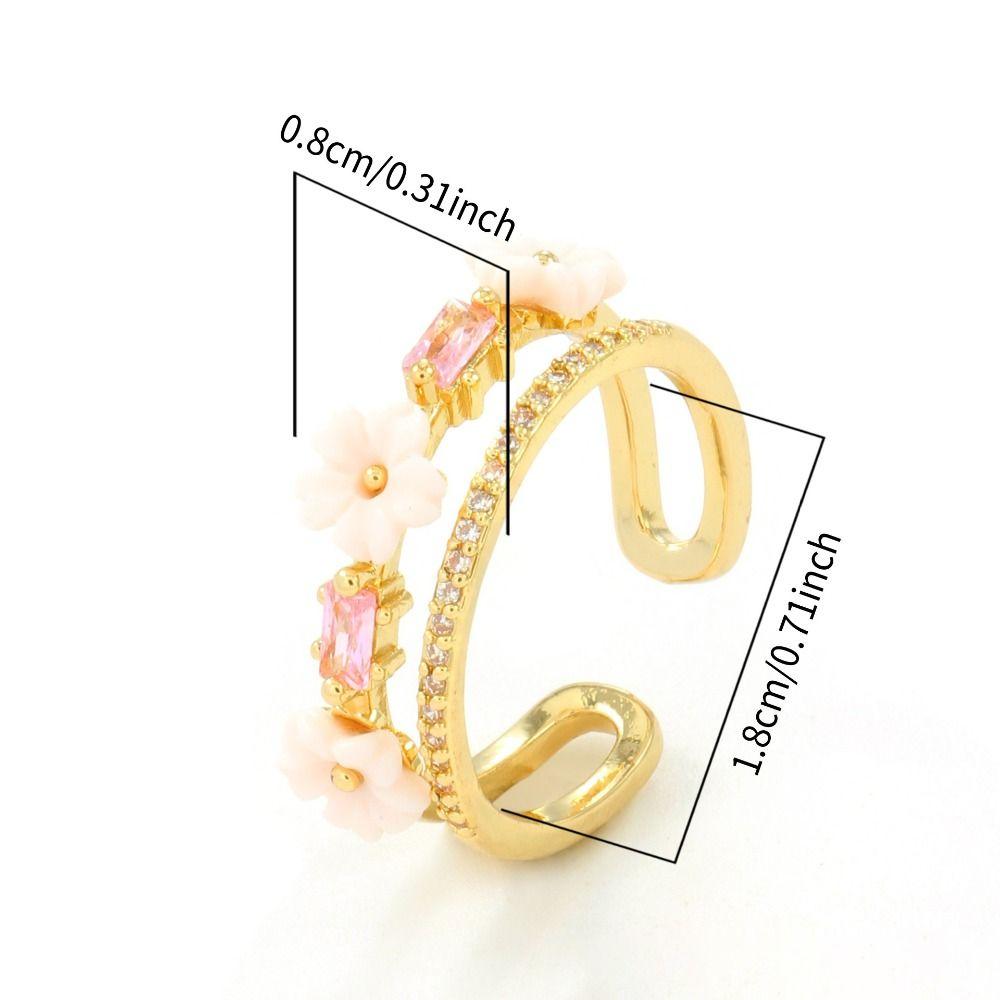 Einzigartiger Goldfarbener Blumenring Exquisites Design Funkelnder Eingelegter Offener Ring Süßer Kristall Zirkonia Ring Urlaubsaccessoires