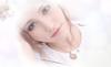 Brand IUHA Natural Shell Springy Sakura Necklace Metal Allergy and Discoloration Prevention Accessory Gift