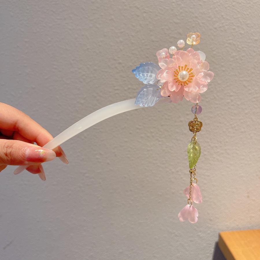 Chinese Style Hanfu Hairpin Set for Girls - Includes Hair Clips, Swaying Tassels, and Butterfly Accessories