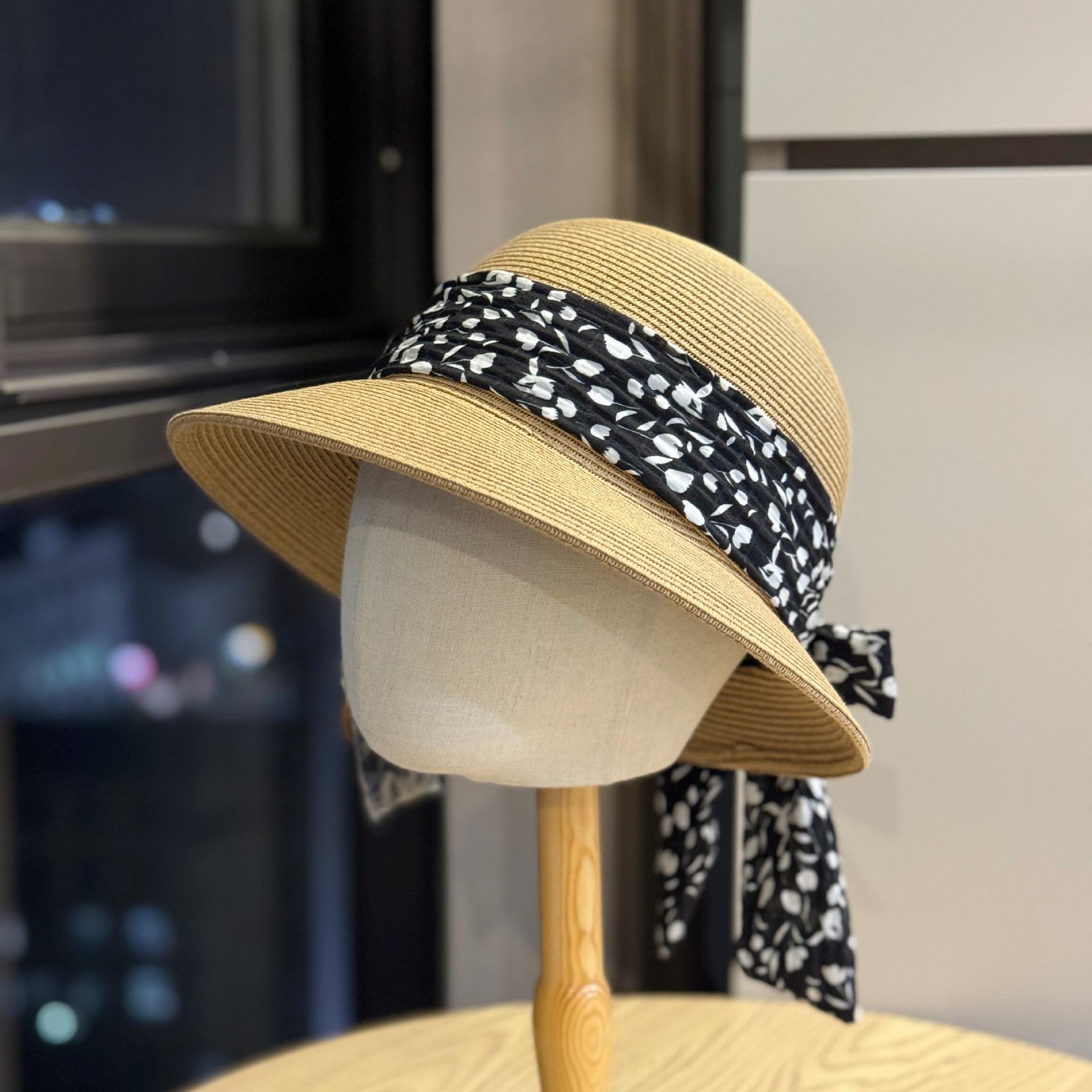 

Korean-style gentle floral straw bucket hat with ribbons and back slit, summer sun protection, suitable for seaside vacations, trendy sun hat Adult54-60Adjustable хакі