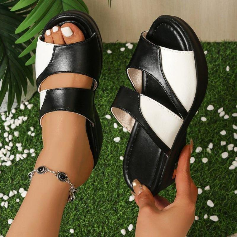 Large Size Wedge Slippers For Women'S Summer With Light Outer Sandals For Women