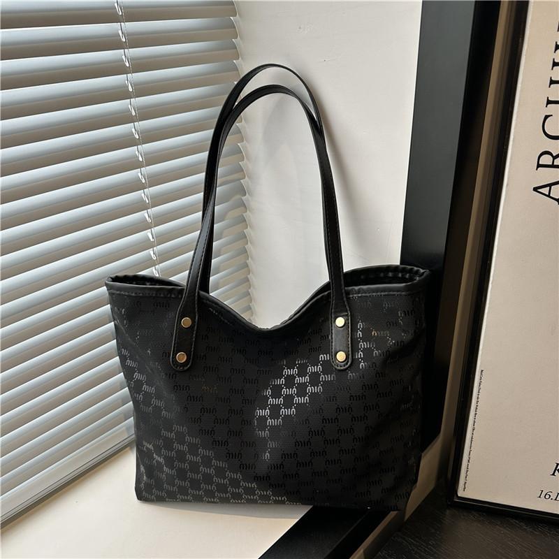 

Large-capacity bag women s new leisure work shoulder bag high-end college student class commuting tote bag чорний