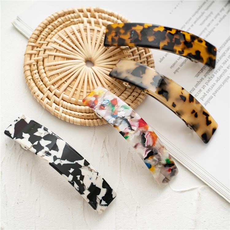 Tortoise Shell Pattern Curved Hair Barrette High Gloss Surface Mottled Texture Professional Elegant Side Pin Styling Accessory