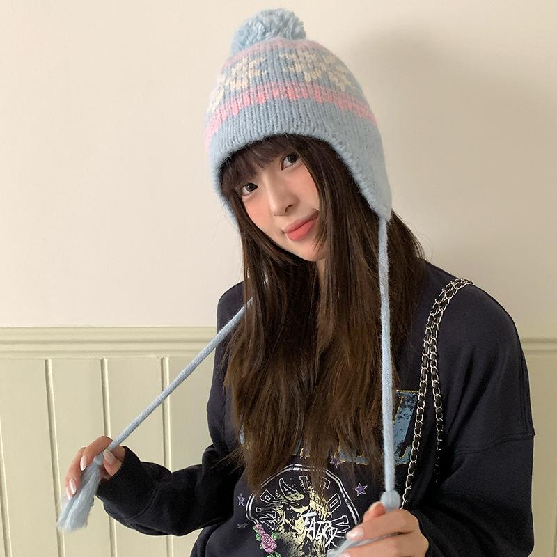 Vintage Fair Island Wind Jacquard Hairball Knitted Ear Protector Children's Season Warm Face Small Wool Lei Feng Hat