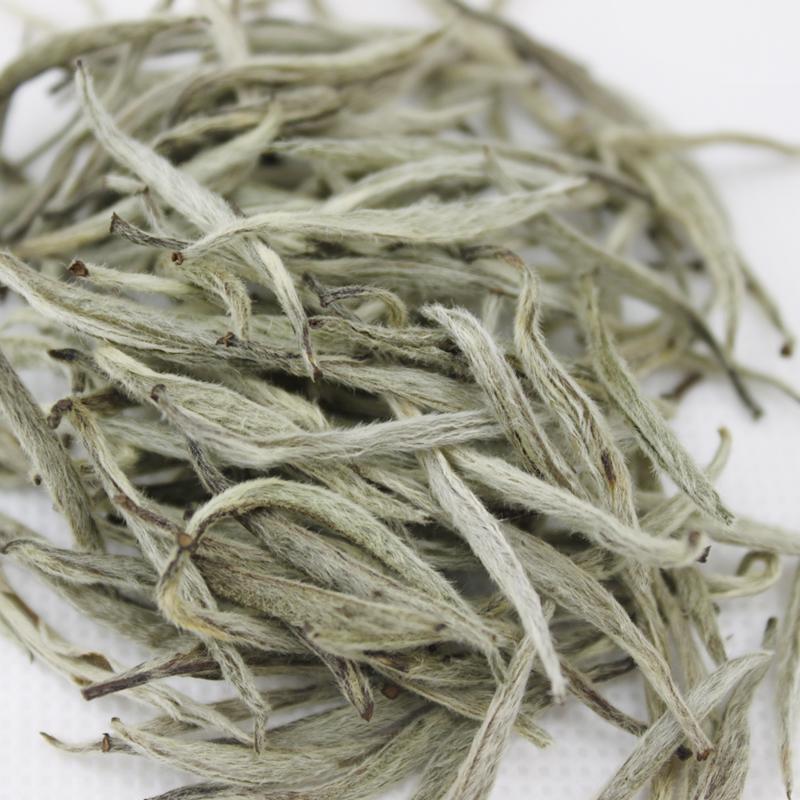 Premium Silver Needle Weißer Tee Chinesischer Bai Hao Yin Zhen Loser Tee 75g Dose