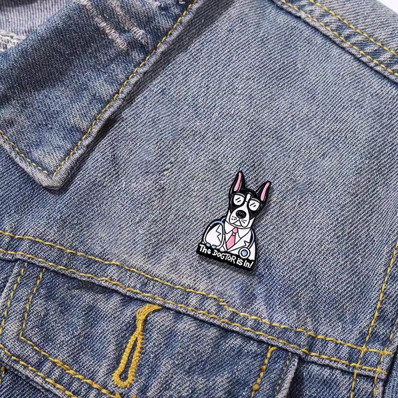 Cartoon cat series brooch personality cute puppy doctor cat nurse medical supplies metal badge