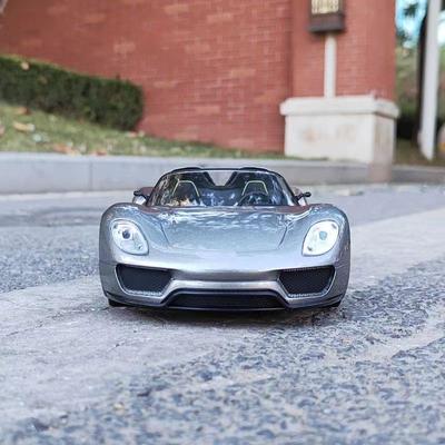 1:18 Porsches 918 Spyder Alloy Sports Car Model Die Cast Racing Car Simulation Model Vehicles Collectibles Children's Toys Gifts