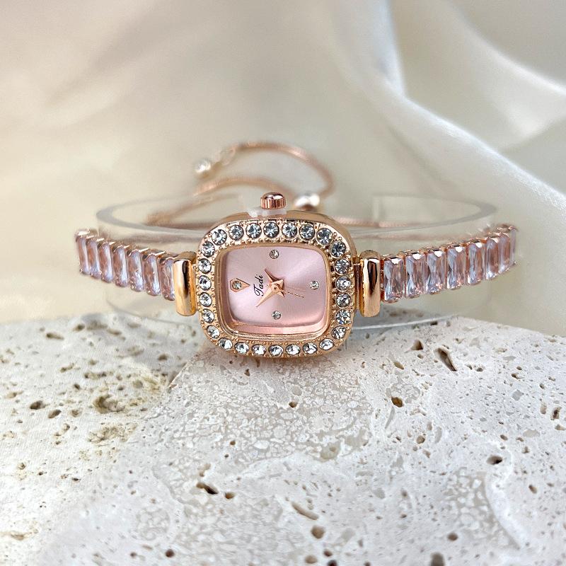 Luxury Women Watches Fashion Diamond Crystal Watches Elegant Quartz Wristwatches for Bracelet Female Wrist Watch Reloj Mujer