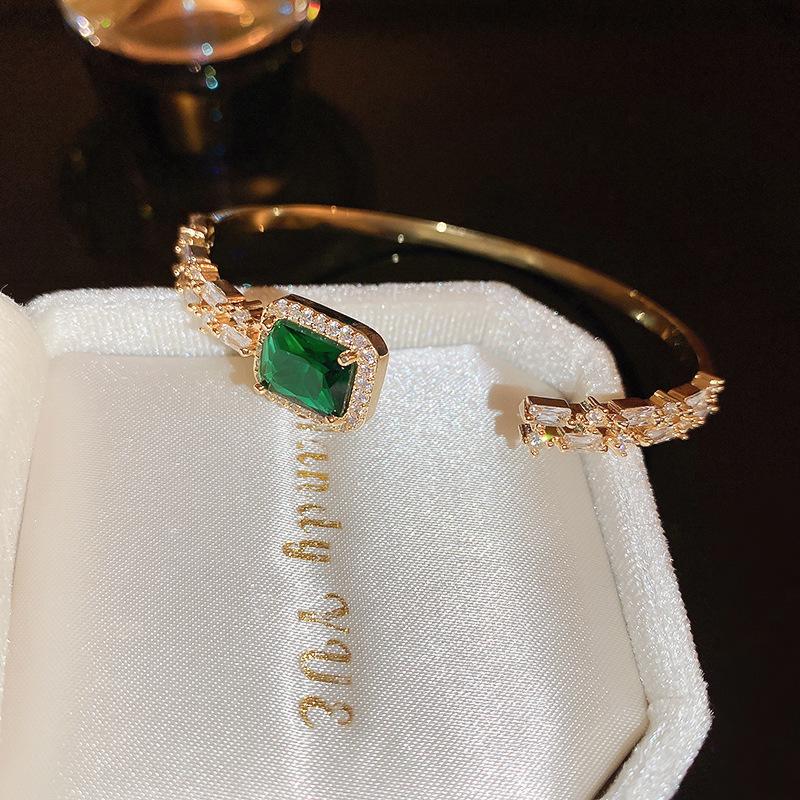 Emerald Zircon Open Bangle - Retro Elegant Light Luxury Versatile Bracelet