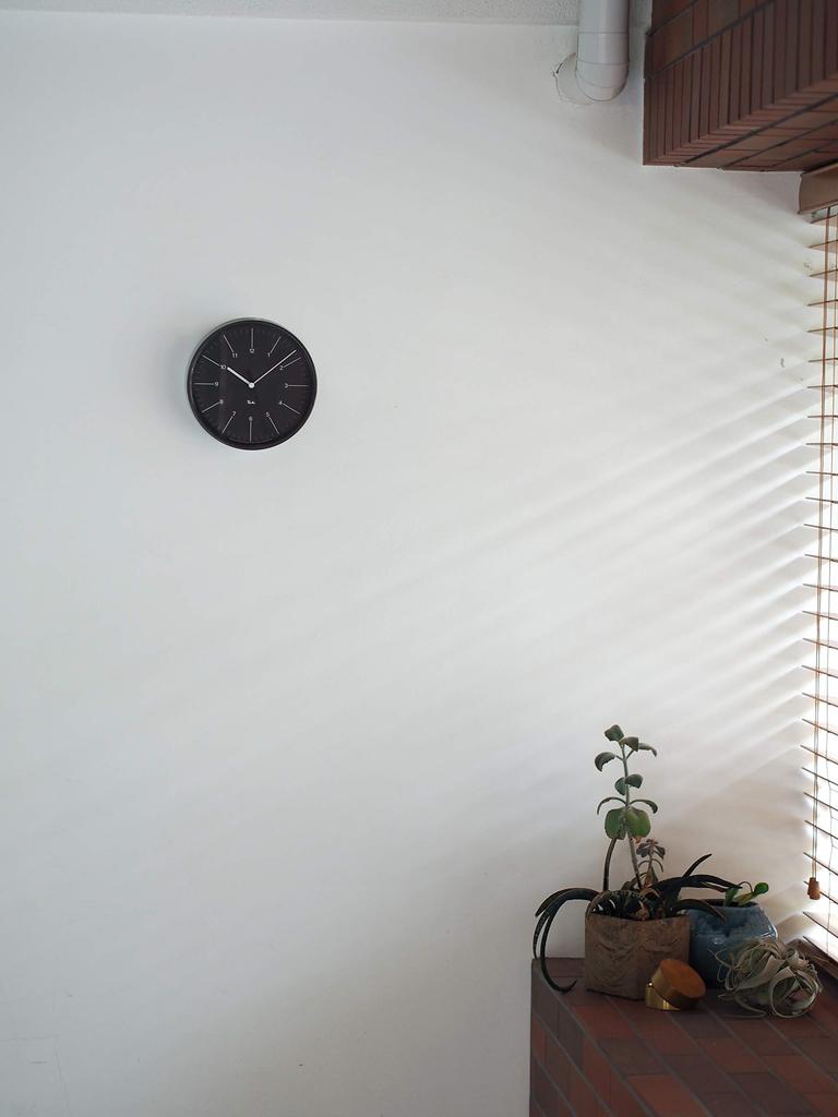 Lemnos RIKI STEEL CLOCK WR24-10 BK Analog Radio-Controlled Wall Clock (Steel, Black)