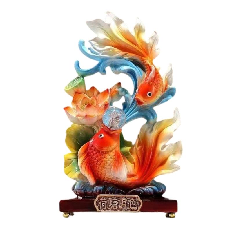 

Художественная фигурка рыбы Фэн-шуй из смолы, символизирующая изобилие. Декорация, идеально подходящая для гостиной или рабочего пространства. 1