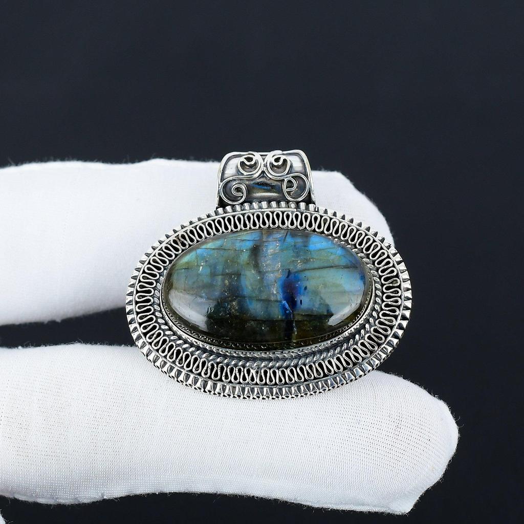 Ciondolo in Argento Sterling 925 con Pietra Preziosa Labradorite Naturale - Design Fatto a Mano, Gioiello da Indossare Tutti i Giorni, Ciondolo Antico Regali di Pasqua