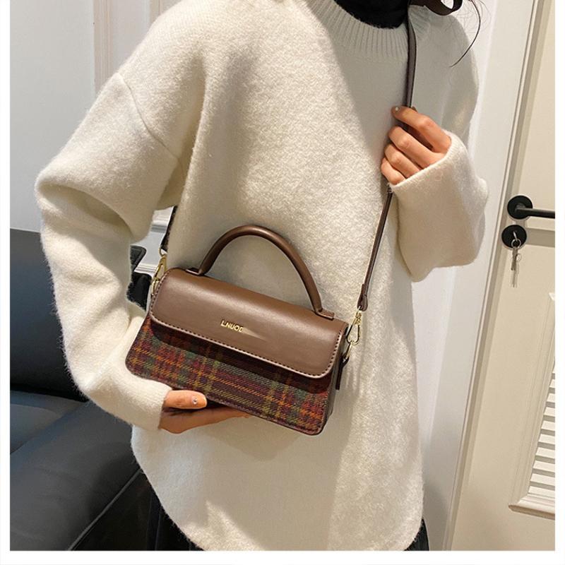 Классическая однотонная сумка на плечо высокого класса для женщин — фото 5