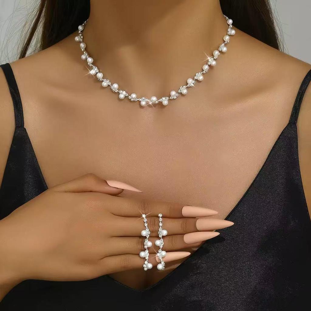 Funkelndes Strass- & Zirkon-Braut-Halsketten- und Ohrring-Set - Elegante Hochzeitsaccessoires