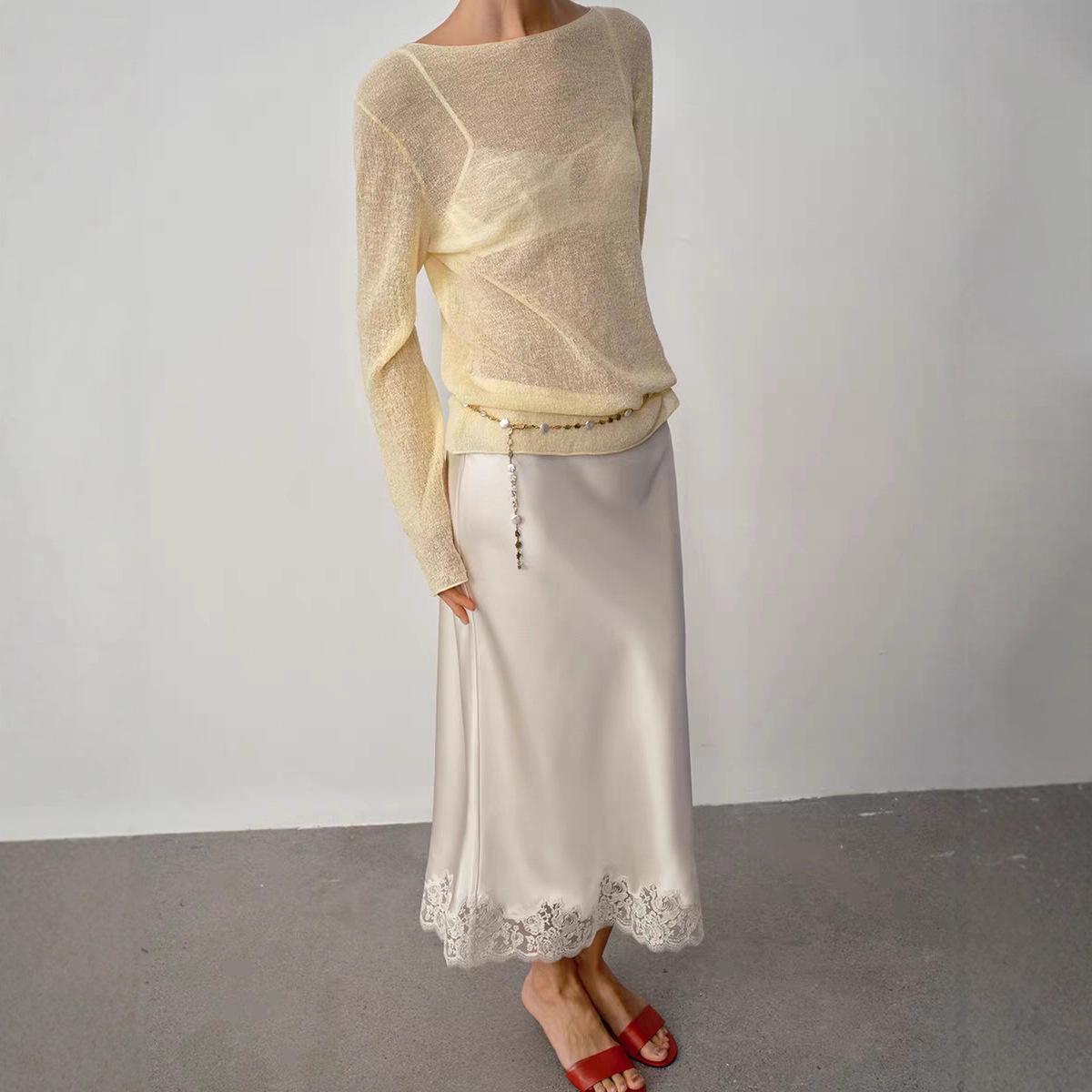

Lace-Trimmed Satin High-Waisted Fishtail Skirt for Petite Women with Elastic Waist XL (125-140 jin)