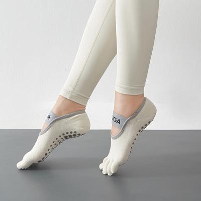 Damskie, jednokolorowe, antypoślizgowe, pięciopalczaste skarpetki do jogi, do pilatesu i na trampolinę