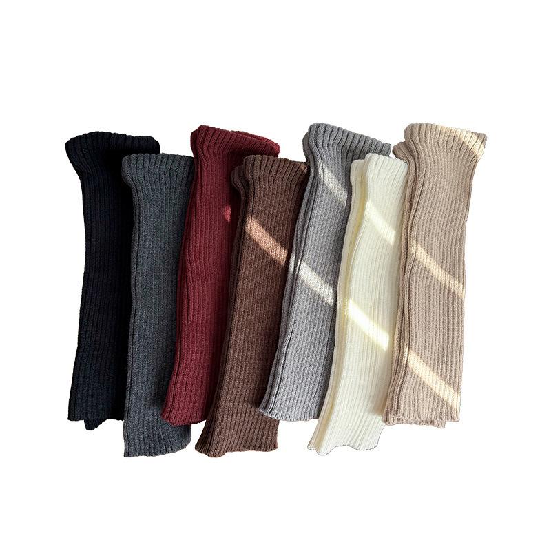 Women's Autumn and Winter Thick Calf Socks, Brown Warm Flat Knitting Long Tube Woolen Yarn