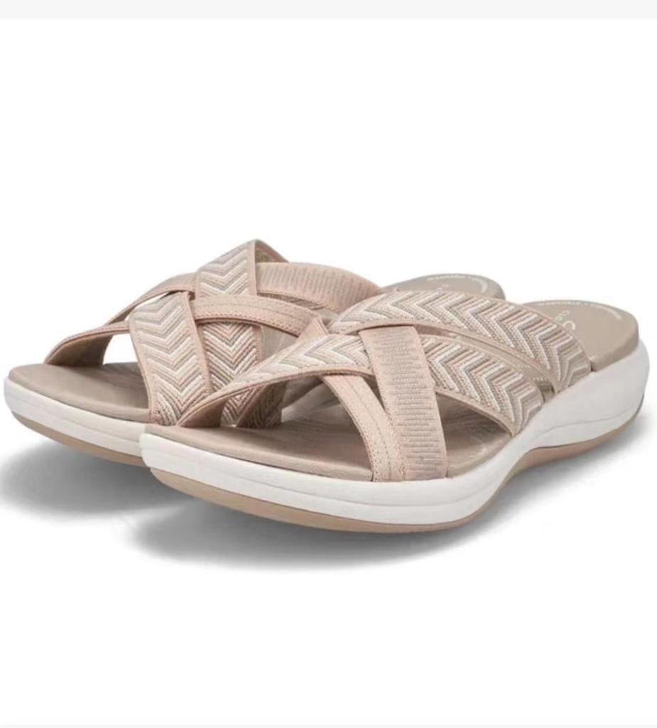 2023 Summer Women's Fly-Knit Wedge Sandals: Plus Size Round Toe for European & American Markets
