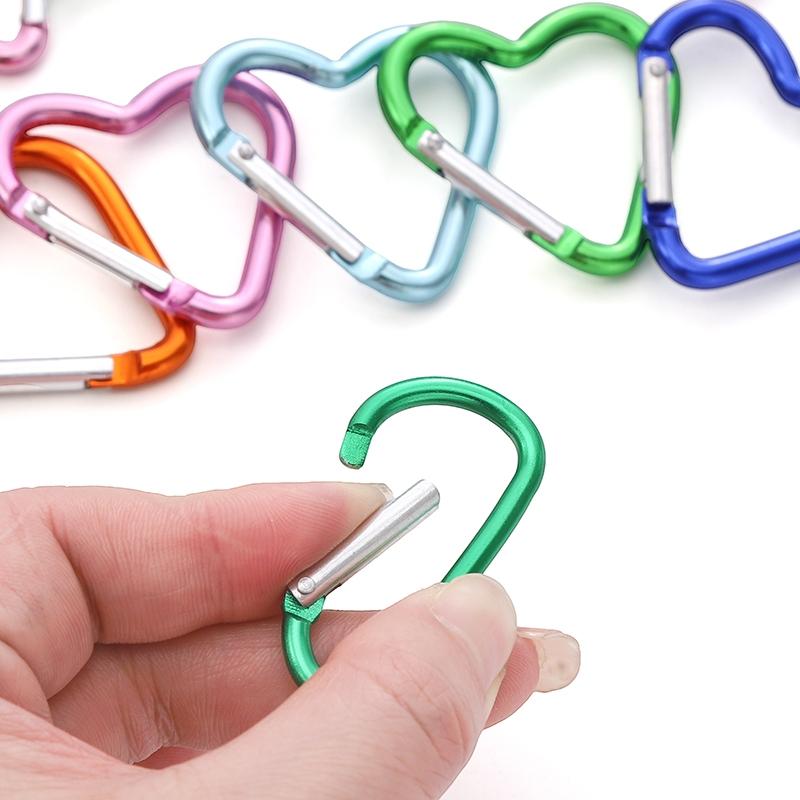 1pc Mountaineering Buckle Love Star Buckle D-Shaped Buckle Color Backpack Buckle Aluminum Keychain DIY Accessories