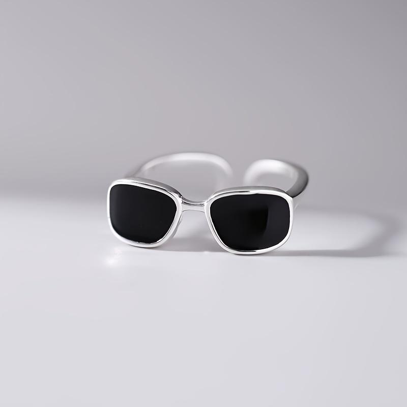 1 Stück Sonnenbrillenring Damen Mini-Brille Zeigefingerring Mode Persönlichkeit Kalter Wind Schwarzes Epoxid Offener Ring