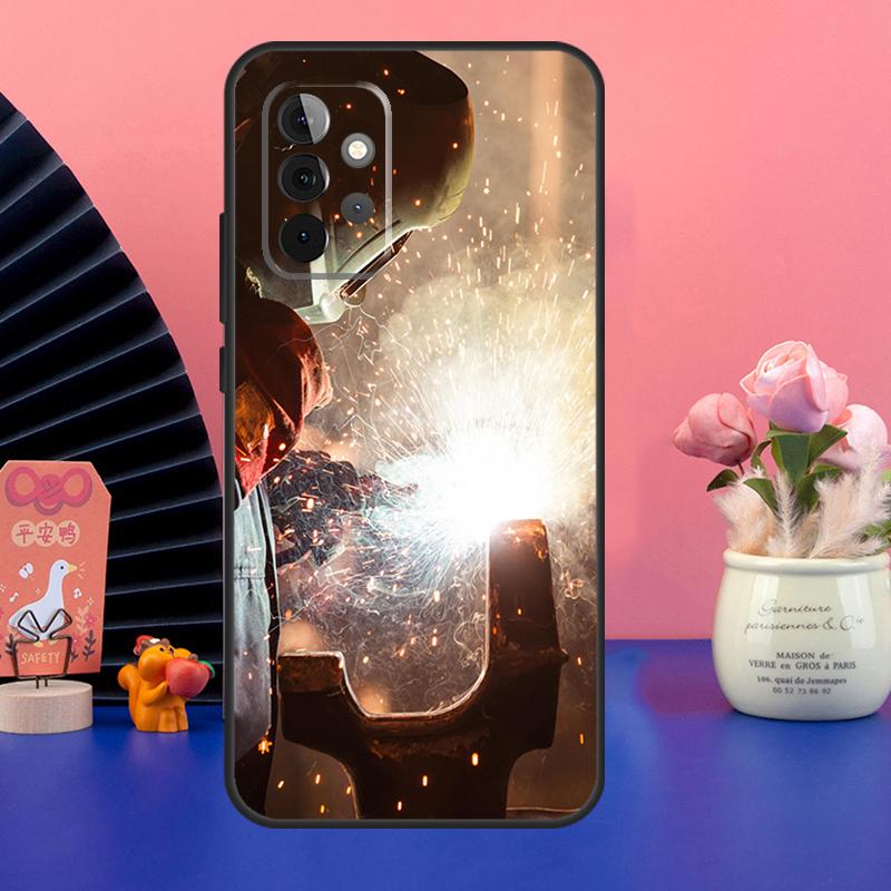 

Welder Welding Hot Metal Worker Case For Samsung Galaxy A54 A34 A24 A14 A73 A53 A33 A23 A13 A52 A32 A22 A12 A51 A71 Cover Samsung A22 4G