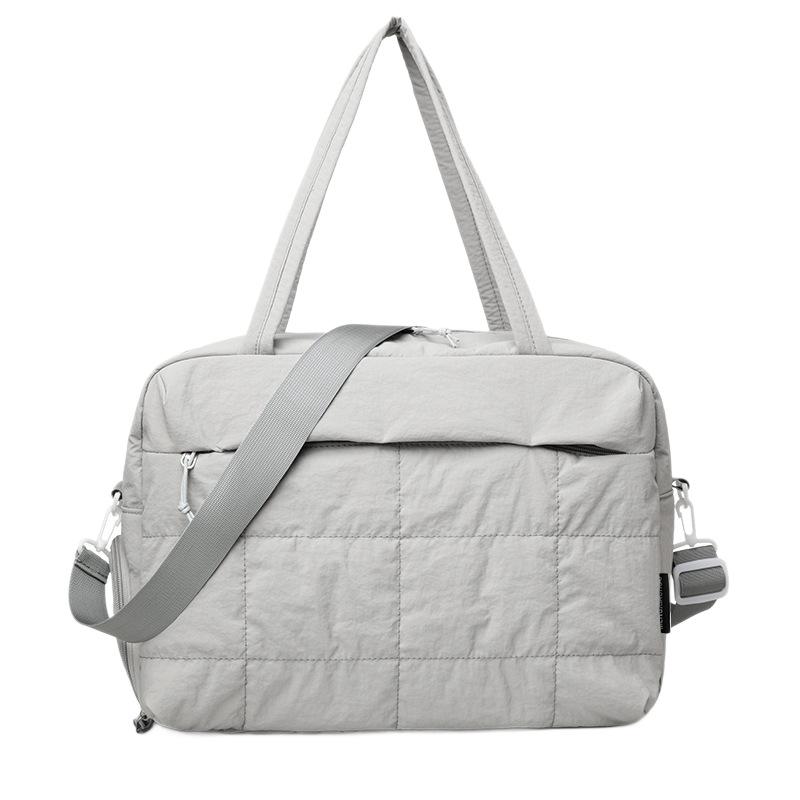 New Minimalist Cloud Fitness Bag for Women, Fashionable, Lightweight, High-end Yoga Bag, Solid Color, Short Distance Travel Shoulder Bag
