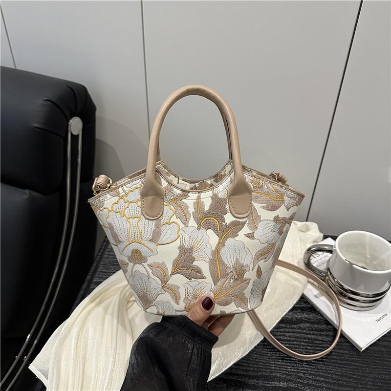 

Новый модный дизайн, женская сумка из легкой роскоши, на плечо, подмышку, сумка-мессенджер хаки