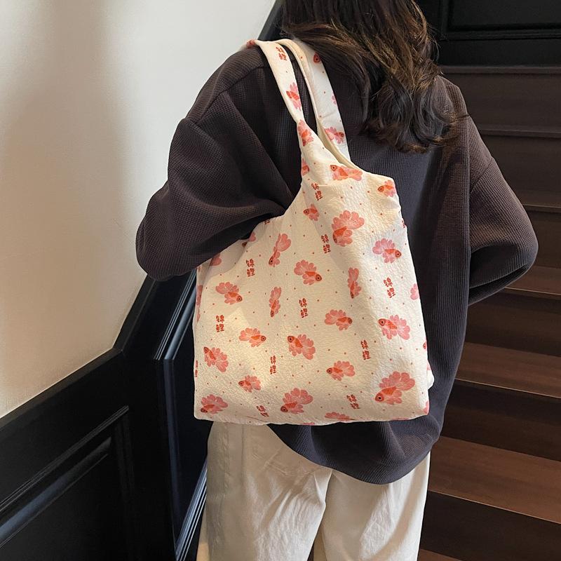 Korean Version Lazy Wind Large Capacity Armpit Bag Women's Bag 2025 New Small Fresh Flower Tote Bag Fashionable Shoulder Bag