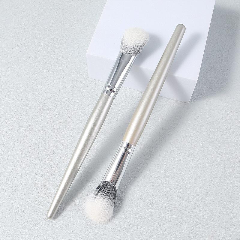 Professional Foundation Concealer Brush Premium Contour Blusher Brushes Flawless Under Eye Dense Face Makeup Brush For Blending