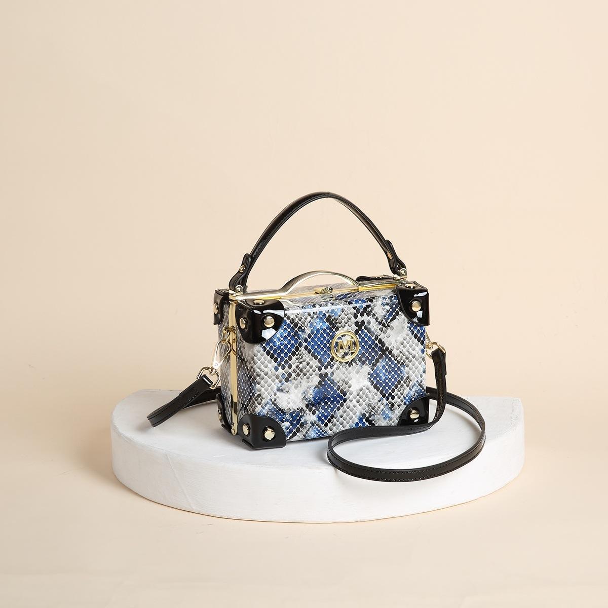 

Сумки Змеиный узор Модная сумка 2025 Новая европейская и американская мода Ретро текстура Женская сумочка На плечо Сумка-коробка ПУ темно-синий