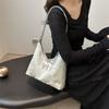 Simple and Fashionable Tote Bag for Women In Summer New Fashion One-shoulder Crossbody Backpack Large Capacity Commuting Backpack