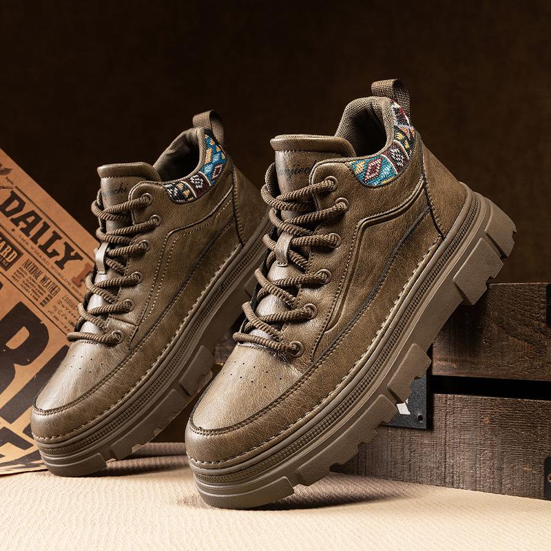 High-top comfortable autumn new winter velvet warm cotton shoes leather shoes non-slip casual Martin