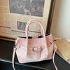 Retro Handbag, Fashionable Crossbody Bag, Exquisite Shoulder Bag