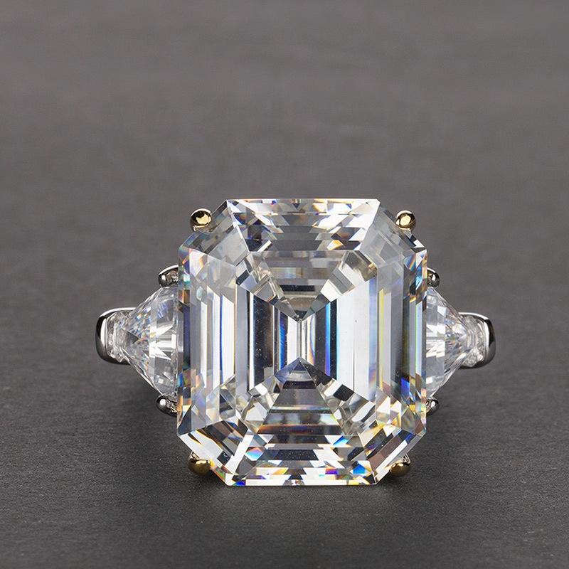 2025 High-end Emerald Cutting Gorgeous Rectangular CZ Diamond Women White Diamond Wedding Gemstone 925 Sterling Silver  Rings