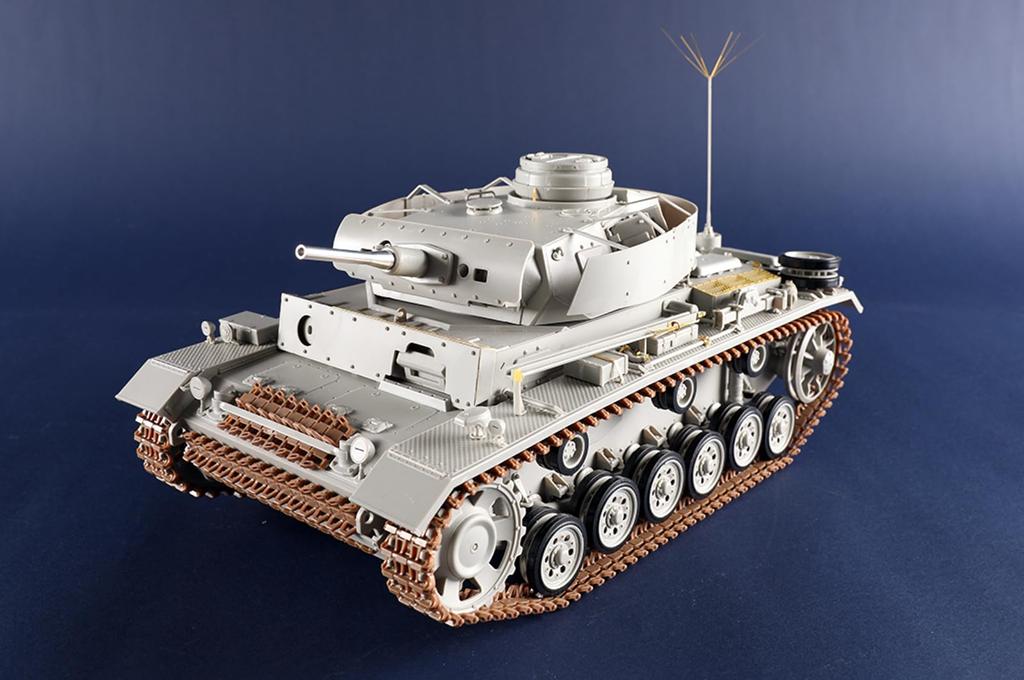 Trumpeter Modello in plastica Panzer III Tipo J tedesco 00955 1/16 (Carro armato)