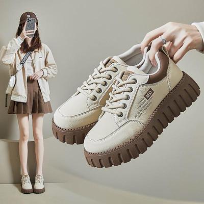 Wiosenne Damskie Białe Sneakersy Sportowe na Platformie - Styl Koreański, Buty do Biegania Podwyższające na Grubej Podeszwie XQ229