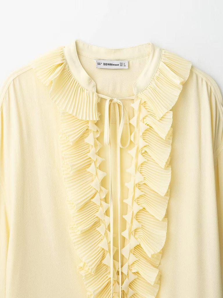 European & American Women's Spring 2025 Elegant Light Yellow Deep V-Neck Pleated Lace Shirt