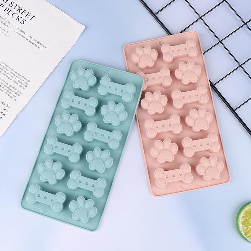 Silicone Puppy Dog Paw Bone Molds Elegant Chocolate Cookie Mold For Baking Non-Stick Dog Treat Molds Suitable For Microwave Oven