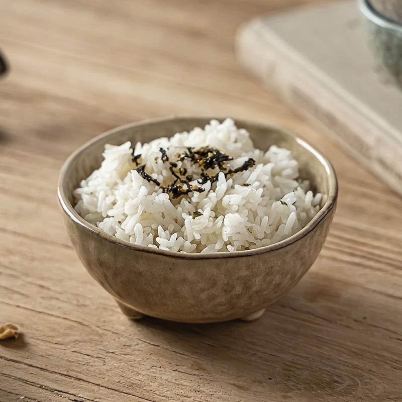 Ciotola per Riso a Forma Speciale Tripode Ceramica Retro Cambiamento di Forno Giapponese Ciotola per Dessert Ciotola per Porridge Domestica Caratteristica Ciotola Personale