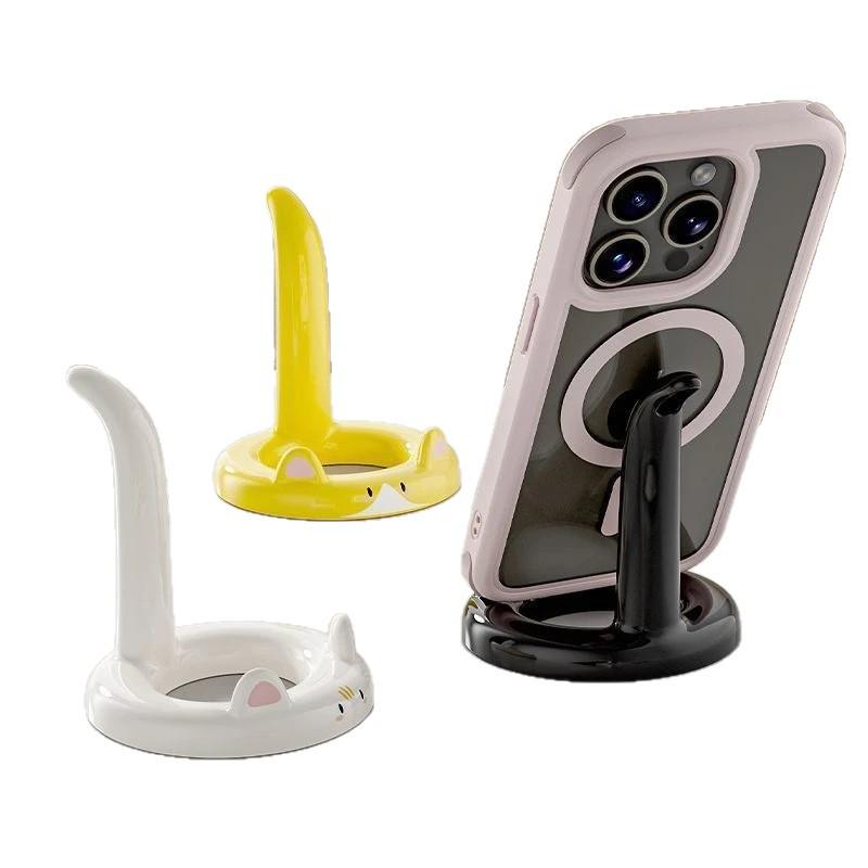 Adorable Kitten Phone Stand for Dorm or Bedside